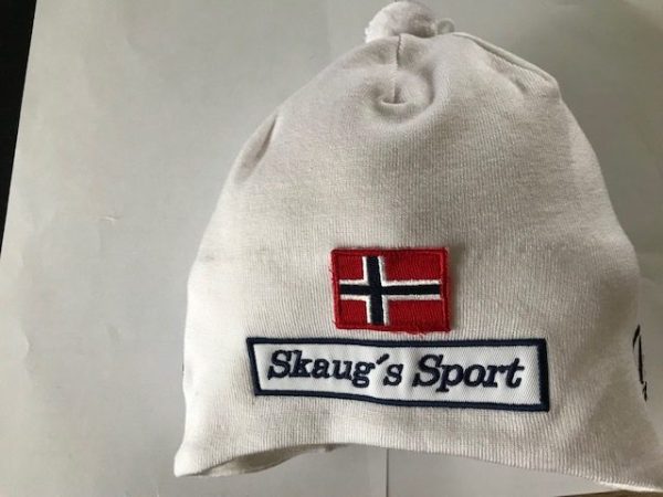 Dæhlie lue m/flagg og Logo